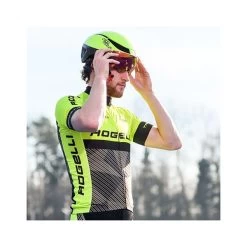 CÁDOMOTUS Casco Omega Aerospeed Amarillo Flúor / Negro 5 CÁDOMOTUS Casco Omega Aerospeed Amarillo Flúor / Negro -Skateboard Shop img 33583 2fe9b0499644344a5a9c0b7235731921 1