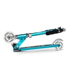 MICRO Patinete Scooter Sprite LED Azul 6 MICRO Patinete Scooter Sprite LED Azul -Skateboard Shop img 38090 02a46e02a139044f098eec3aabd5ded5 1