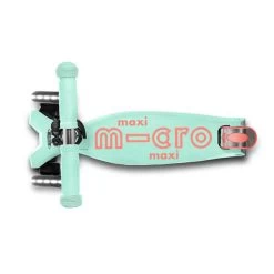 MICRO Patinete Scooter Maxi Deluxe Led Menta -Skateboard Shop img 44489 5932f3b8d86aec7a65b3e2b1b15a9407 1